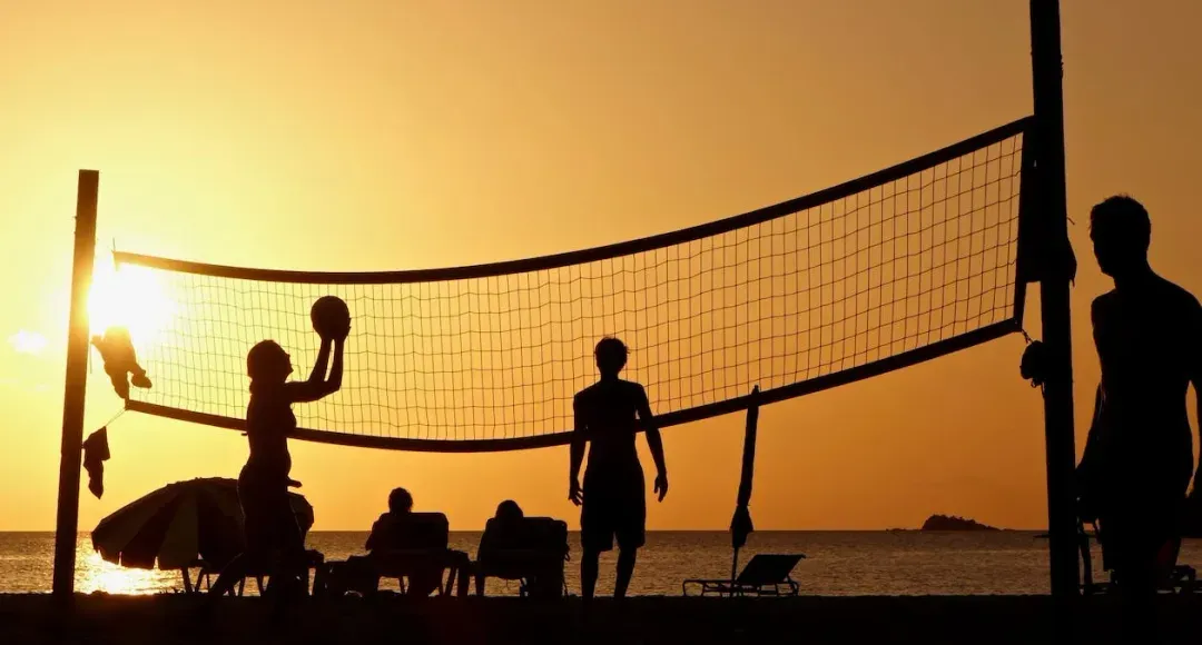 The Best Beach Volleyball Courts in Toronto
