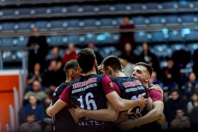What Rotations do Professional Volleyball Teams Use?